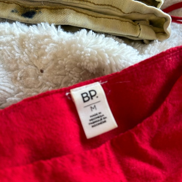 BP red bouncy top - Picture 3 of 3